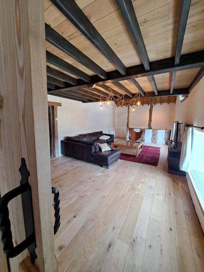 Gite Les 3 Pierres Houffalize Exterior foto